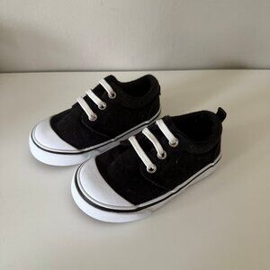 Wonder Nation Toddler Black and White Shoes Sneakers